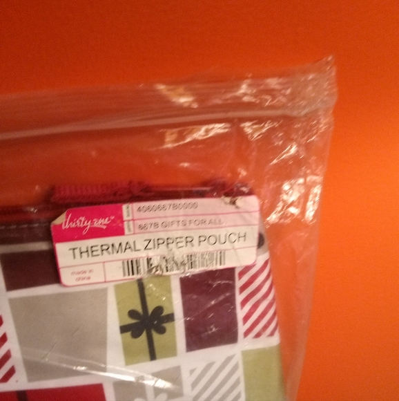 Thirty-one thermal zip pouch - Picture 1 of 3